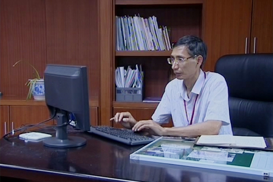 肖國(guó)文獲首屆樟樹(shù)市勞動(dòng)模范榮譽(yù)稱(chēng)號(hào)